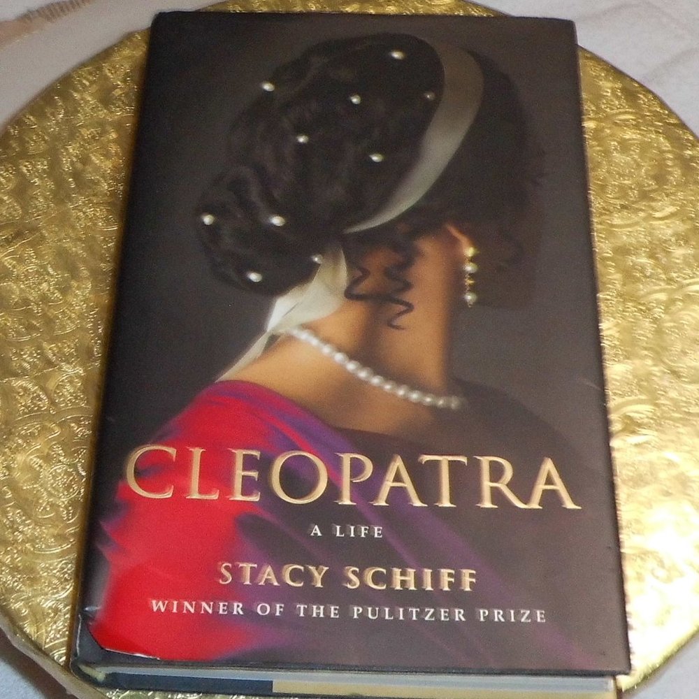 Book - "Cleopatra - A Life" -  HB